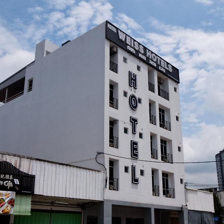 Weiss Hotels Kepong Baru Kampong Jawa Tengah Buitenkant foto